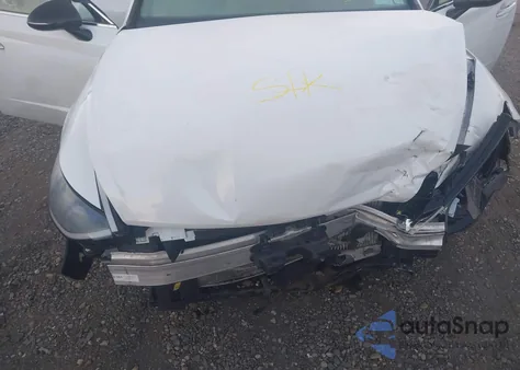 2021 Hyundai Sonata N Line z USA, uszkodzony, nr VIN 5NPEK4JC5MH129537